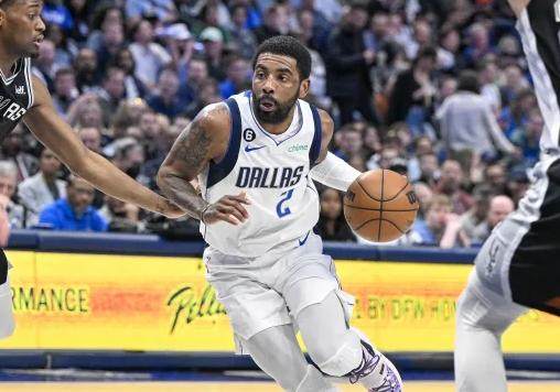 开云体育下载-未来两个月决定欧文续约前景 独行侠尚未给出保证