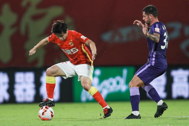 kaiyun-蒿俊闵广州队首秀无绝杀剧本 真逼郑智亲自登场？