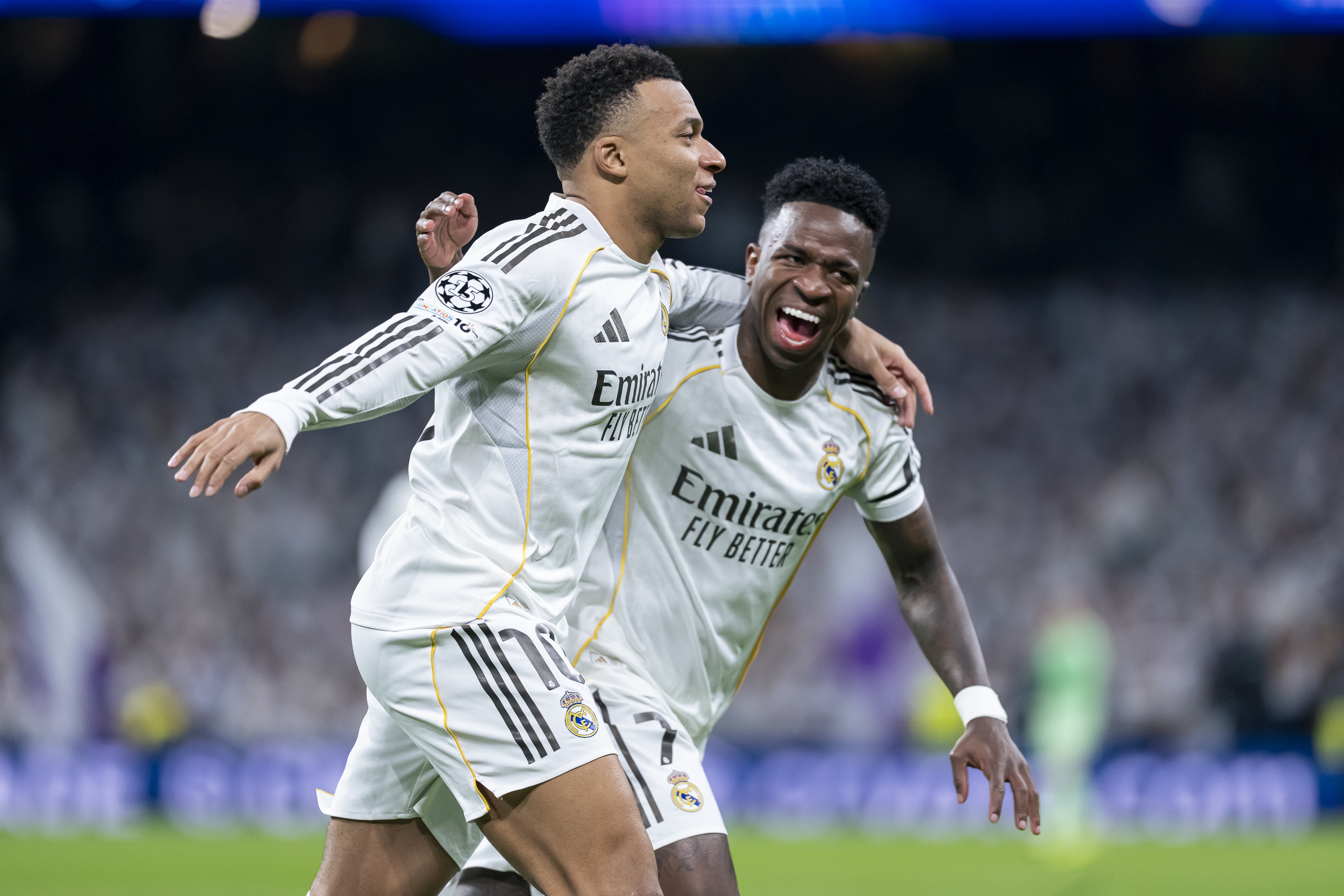 开云官网-要求3000万年薪！塞尔：维尼修斯想与姆巴佩薪资持平，续约无进展