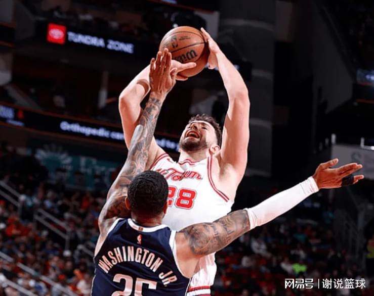 开云官网-火箭差点翻车险胜奇才，一数据被鱼腩压制，结束客场之旅急需调整