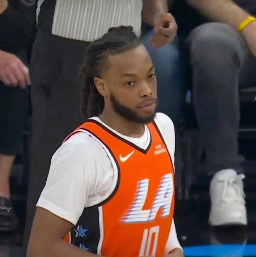 kaiyun-3分钟4失误！哈登替身首秀闹麻了…